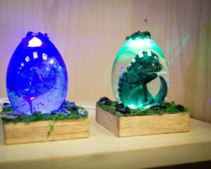 Dragon Egg Hatchling (Purple) w/ LED Color Changing USB