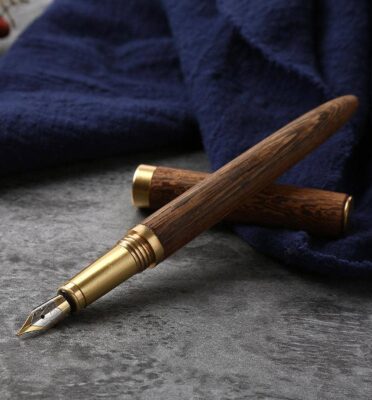 The Hemmingway (Wenge) | Handmade Wood and Brass Fountain Pen